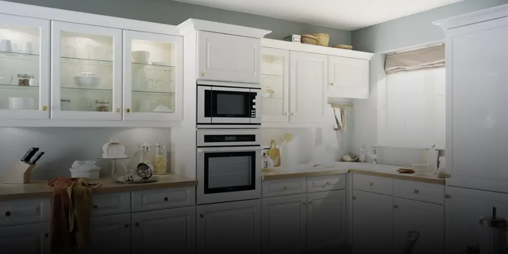 Pros and Cons of Buying Kitchen Cabinets